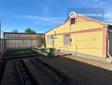 4-комнатный дом, 8 соток, 90 м²
