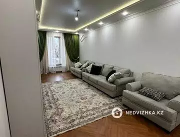 3-комнатная квартира, этаж 2 из 8, 120 м²
