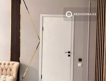 3-комнатная квартира, этаж 5 из 17, 104 м²