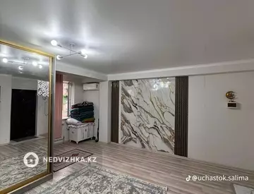 1-комнатная квартира, этаж 3 из 5, 30 м²