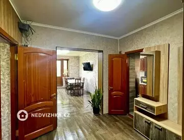3-комнатный дом, 4 соток, 77 м²