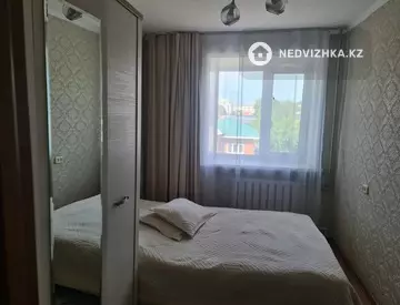 2-комнатная квартира, этаж 4 из 5, 42 м²
