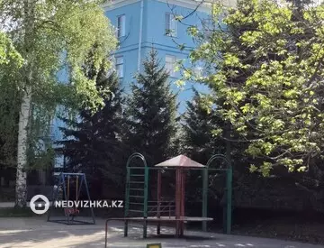 3-комнатная квартира, этаж 1 из 5, 72 м²
