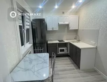 1-комнатная квартира, этаж 3 из 5, 36 м², Посуточно