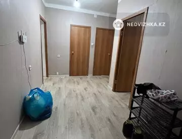 2-комнатная квартира, этаж 1 из 9, 58 м², На длительный срок