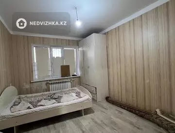 2-комнатная квартира, этаж 1 из 9, 58 м², На длительный срок