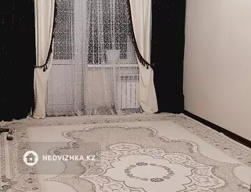 2-комнатная квартира, этаж 4 из 6, 56 м²