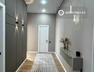 2-комнатная квартира, этаж 4 из 7, 56 м²