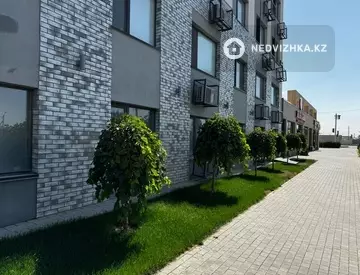 1-комнатная квартира, этаж 1 из 16, 38 м²