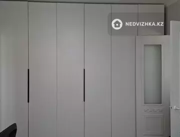 2-комнатная квартира, этаж 8 из 9, 50 м², На длительный срок