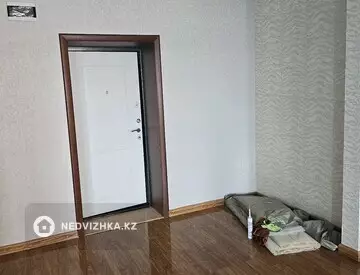 1-комнатная квартира, этаж 9 из 11, 53 м²