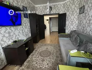 3-комнатная квартира, этаж 13 из 13, 57 м²