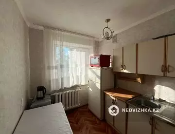 1-комнатная квартира, этаж 5 из 5, 30 м²