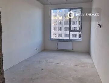 1-комнатная квартира, этаж 11 из 14, 39 м²