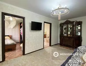 4-комнатная квартира, этаж 5 из 5, 62 м²