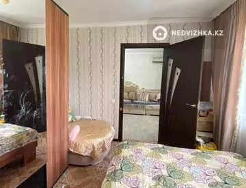 4-комнатная квартира, этаж 5 из 5, 62 м²