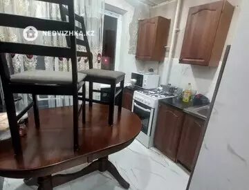 2-комнатная квартира, этаж 3 из 5, 47 м²