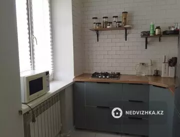 2-комнатная квартира, этаж 5 из 5, 43 м²