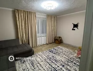 2-комнатная квартира, этаж 1 из 9, 56 м², На длительный срок
