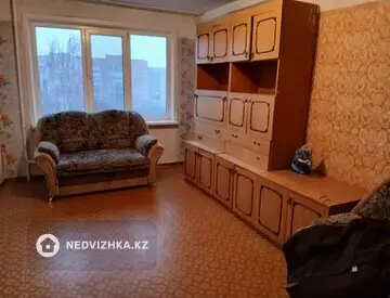 3-комнатная квартира, этаж 4 из 5, 67 м²
