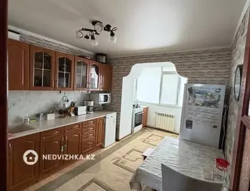 4-комнатная квартира, этаж 6 из 6, 84 м²