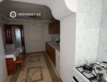 4-комнатная квартира, этаж 6 из 6, 84 м²
