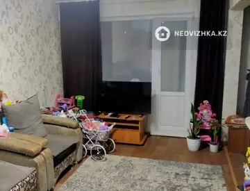 2-комнатная квартира, этаж 4 из 5, 48 м²