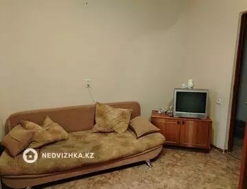 2-комнатная квартира, этаж 2 из 2, 47 м²