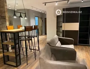 1-комнатная квартира, этаж 3 из 16, 54 м², Посуточно
