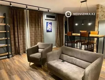 1-комнатная квартира, этаж 3 из 16, 54 м², Посуточно