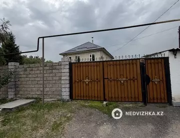 5-комнатный дом, 11.5 соток, 210 м²