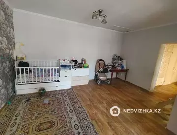 3-комнатная часть дома, 2 соток, 76 м²