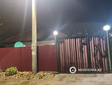 3-комнатный дом, 4 соток, 52 м²