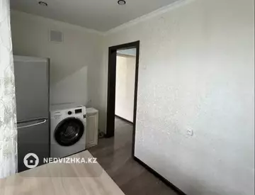 2-комнатная квартира, этаж 4 из 12, 52 м²