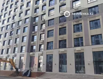 Помещение, этаж 1 из 14, 122 м², На длительный срок