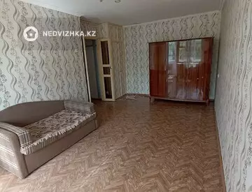 2-комнатная квартира, этаж 3 из 5, 41 м²
