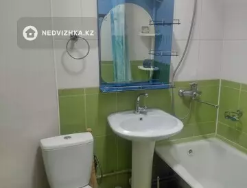 3-комнатная квартира, этаж 3 из 5, 58 м², На длительный срок