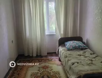 3-комнатная квартира, этаж 3 из 5, 58 м², На длительный срок