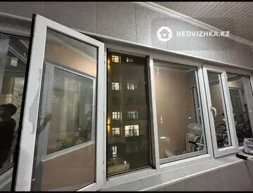 1-комнатная квартира, этаж 3 из 12, 37 м²