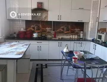 5-комнатный дом, 8 соток, 120 м²