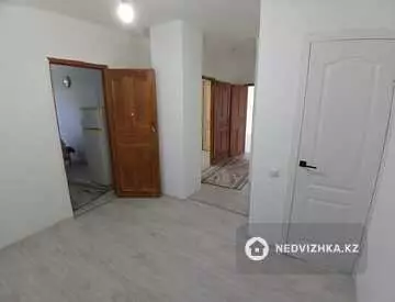 2-комнатная квартира, этаж 3 из 9, 65 м²