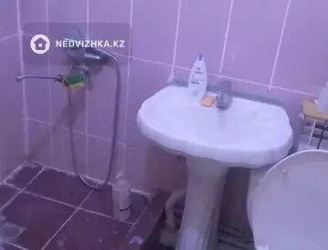 2-комнатная квартира, этаж 2 из 2, 35 м², На длительный срок