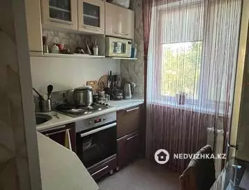3-комнатная квартира, этаж 3 из 5, 63 м²