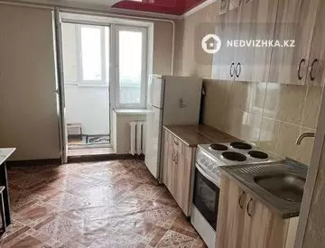 1-комнатная квартира, этаж 10 из 10, 44 м²
