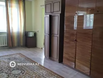 2-комнатная квартира, этаж 1 из 5, 60 м²