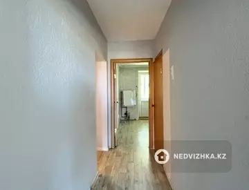 2-комнатная квартира, этаж 3 из 6, 55 м²