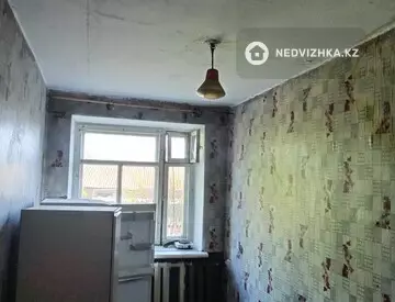 2-комнатная квартира, этаж 1 из 2, 33 м²