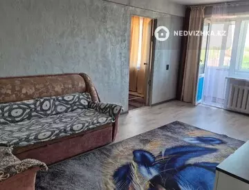 2-комнатная квартира, этаж 3 из 5, 46 м², Посуточно