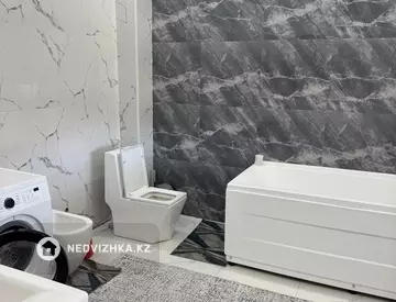 8-комнатный дом, 8 соток, 300 м²