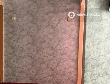 1-комнатная квартира, этаж 4 из 4, 30 м²